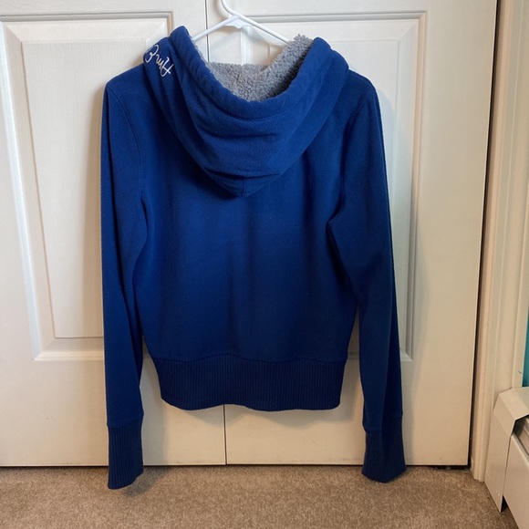 AE hoodie - Picture 4 of 5